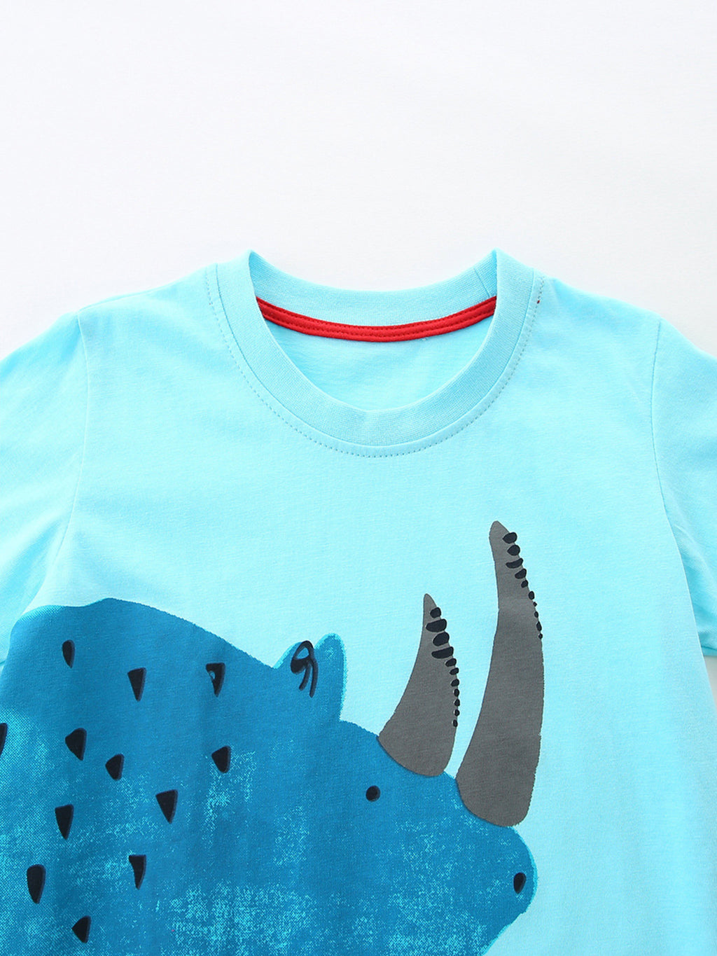 4f8156a65bb4442088c48999d2d67dd6-Max